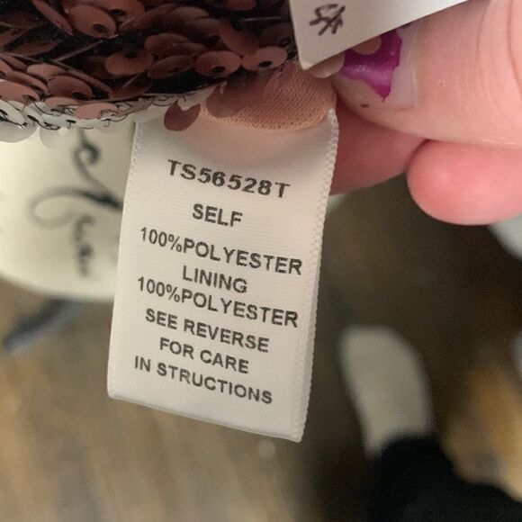 Sequin Striped Crop Top Small GIDDY UP GLAMOUR NWT - Picture 8 of 9